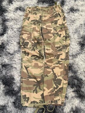 MNML.la Baggy Camo Cargo Jeans